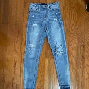 High Waisted Jegging